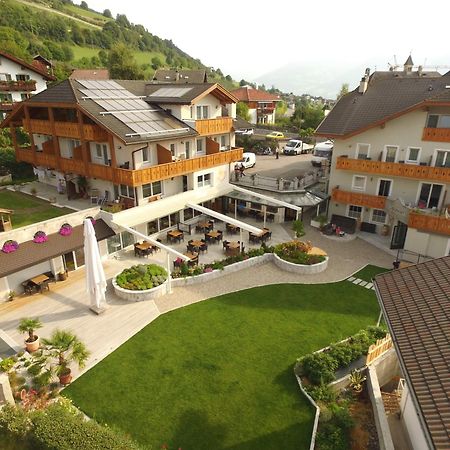 Hotel Oberwirt Feldthurns Exterior foto